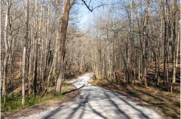 KY, Wayne, 6.41 Acres, Woodland Heights Lot 22. TERMS $489/Month